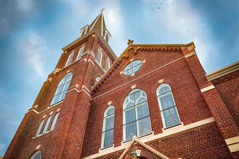 Washington state targets priests, confidentiality of confession with discriminatory law